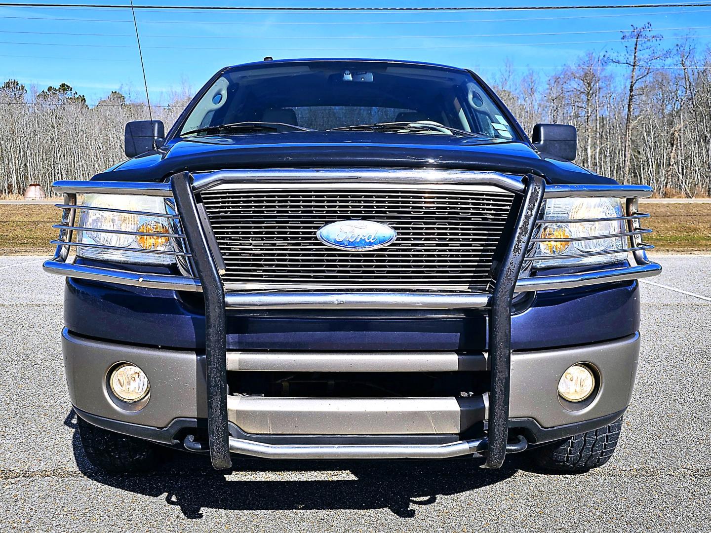 2006 Blue Ford F-150 Lariat SuperCrew (1FTPW14V86F) with an 5.4L V8 SOHC 24V FFV engine, 4-Speed Automatic Overdrive transmission, located at 18001 Kellogg Rd, Saucier, MS, 39574, (228) 832-1441, 39.421459, -76.641457 - Photo#21